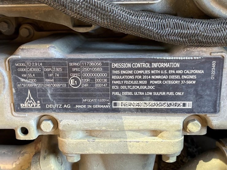 2015-jlg-g5-18a-image-24