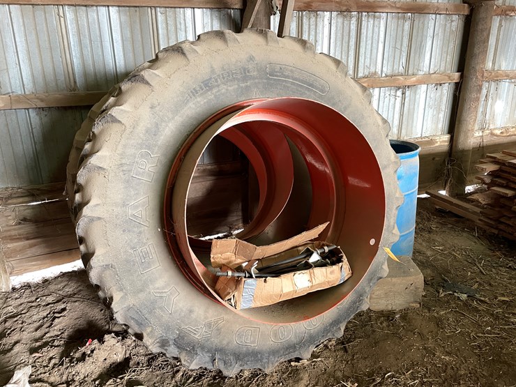 #2392-•-tractor-duals-image-2