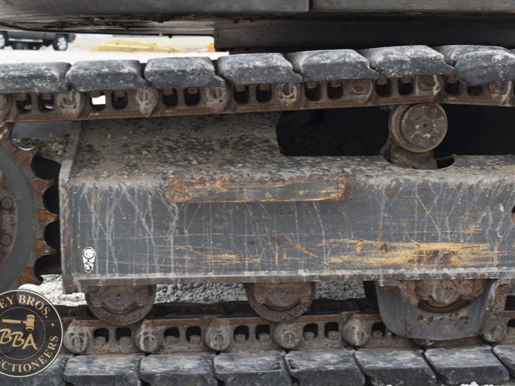 2019-volvo-ecr88d-image-42