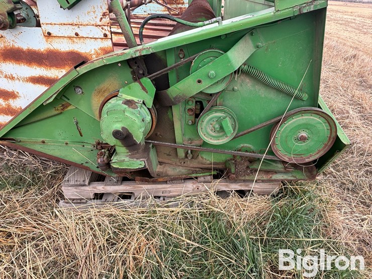 john-deere-24-image-9
