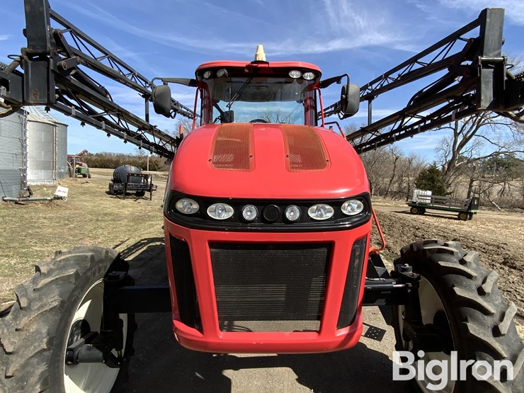 2012-apache-as720-image-15