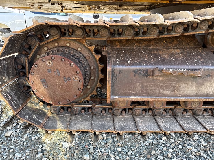 2011-caterpillar-336e-image-91