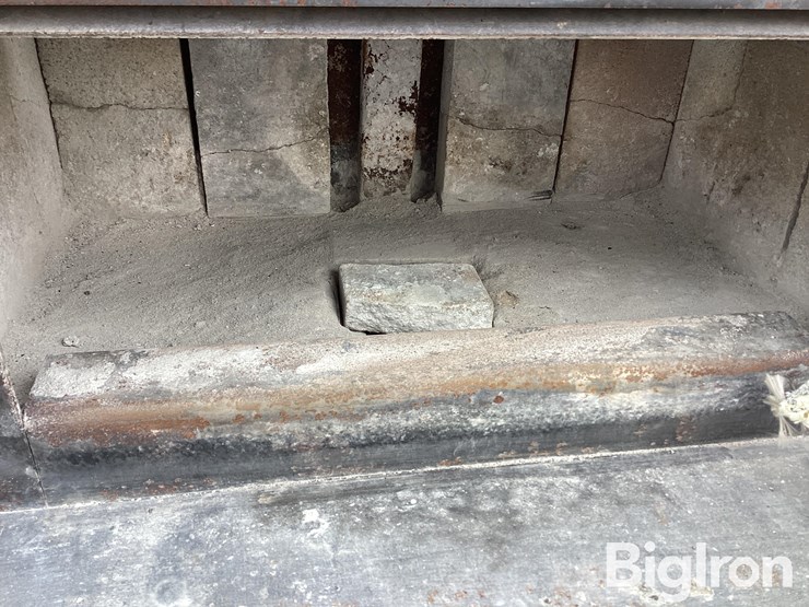 century-cjw1500-wood-burning-stove-image-17