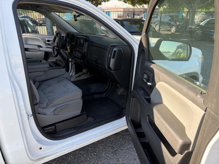 2017-gmc-sierra-1500-image-9