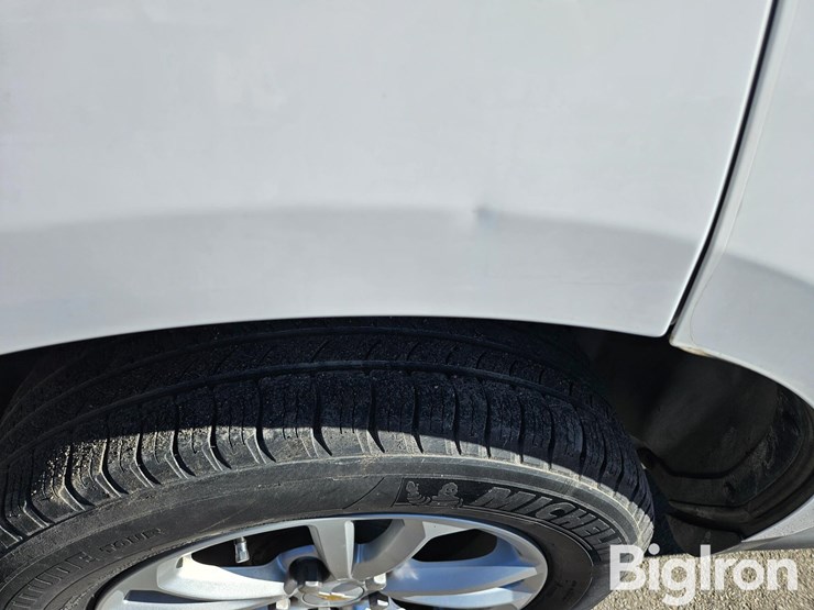 2017-chevrolet-equinox-lt-image-20