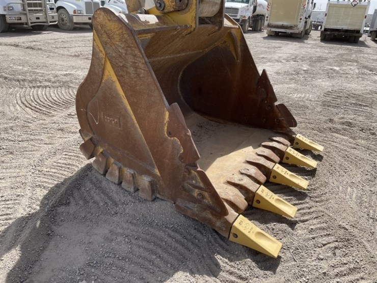 caterpillar-349fl-image-19