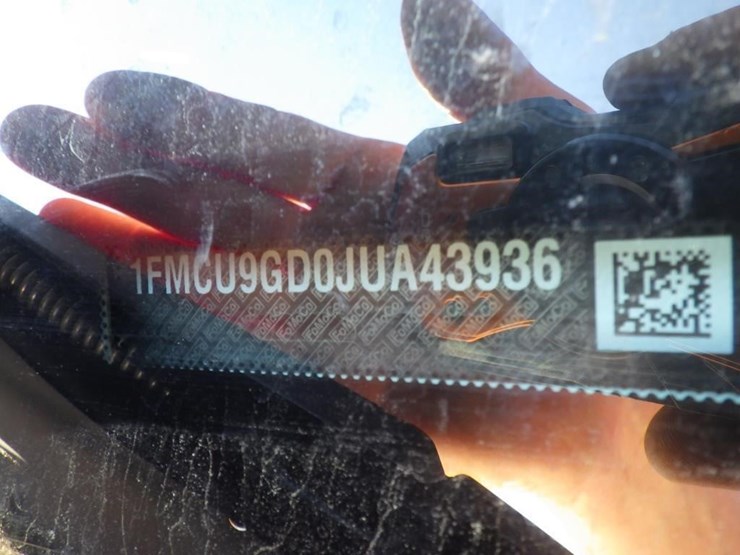 2018-ford-escape-image-15