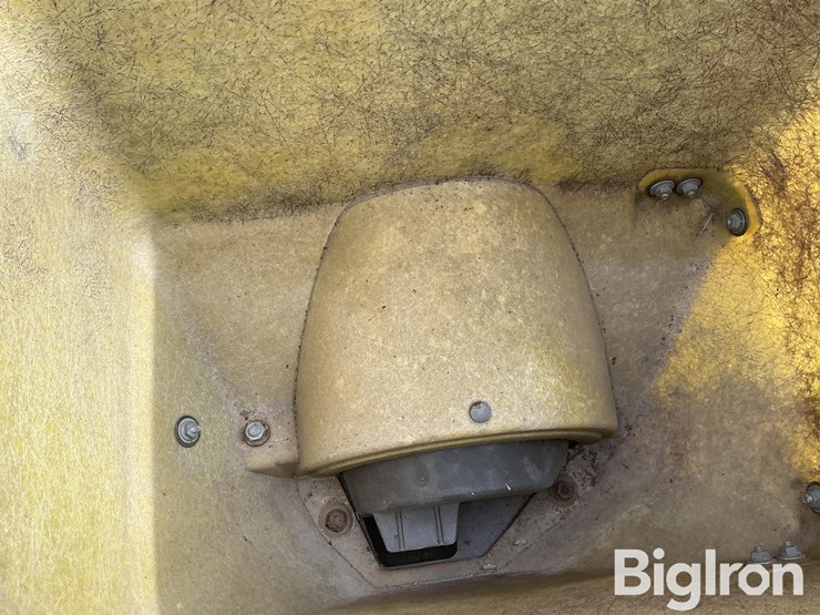 john-deere-7000-image-17