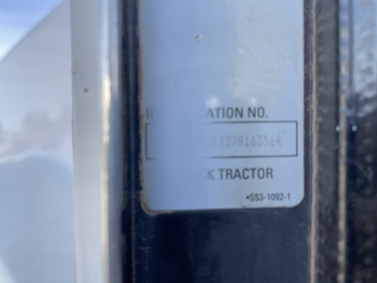 2007-kenworth-t800b-image-47