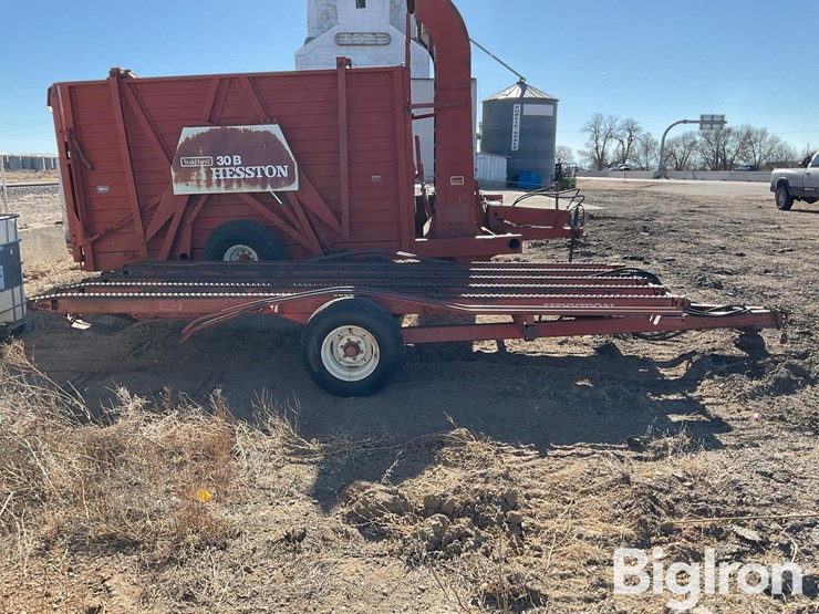 hesston-sm30-image-4
