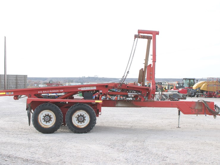 #1064-•-2009-morris-mfg-pro-ag-auto-align-bale-runner-16k-image-11