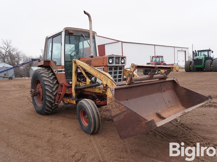 1976-international-1086-image-3