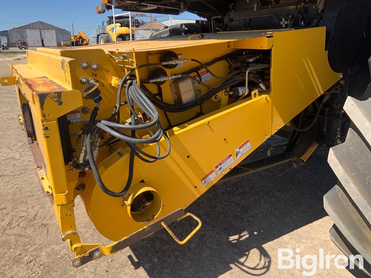 2009-new-holland-cr9060-image-12