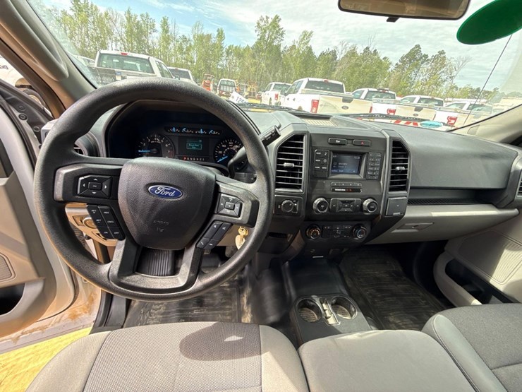 2017-ford-f150-xl-image-17