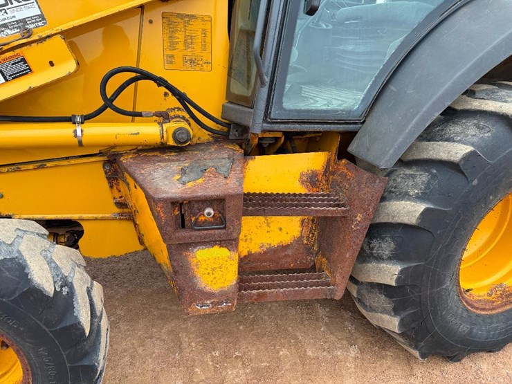 john-deere-410-image-14