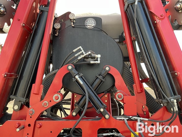 international-70-image-11