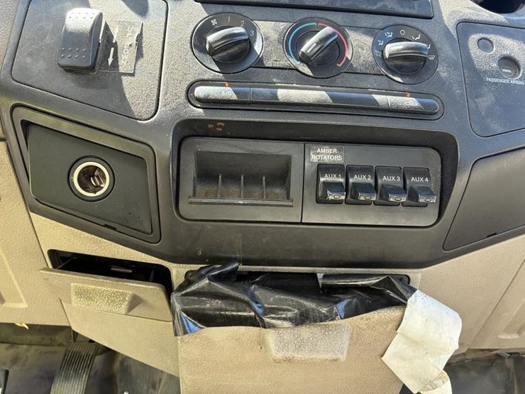 2008-ford-f450-image-12