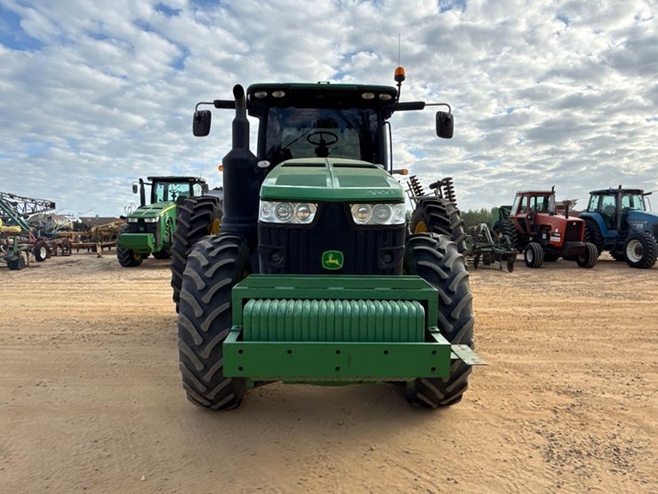 2015-john-deere-8270r-image-15