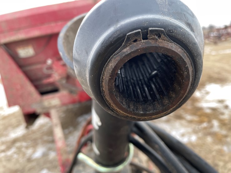 2020-new-holland-195-image-22