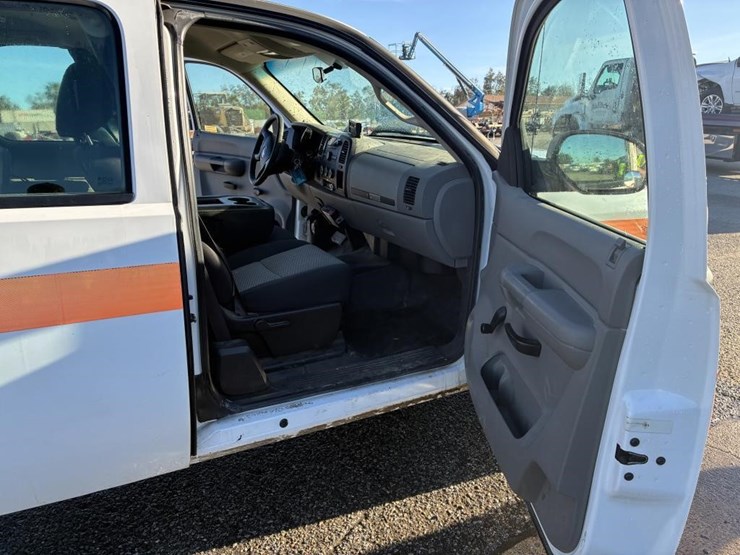 2007-chevrolet-1500-image-8