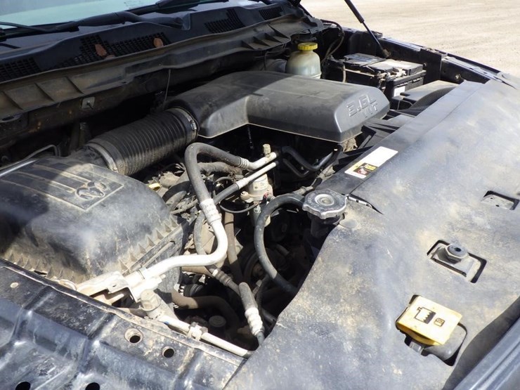 2017-dodge-1500-image-11