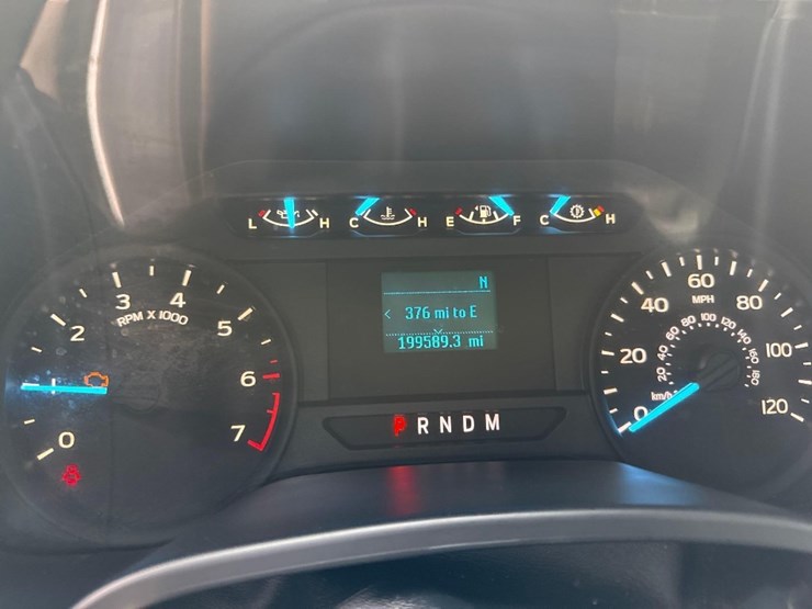 2018-ford-f150-xl-image-14