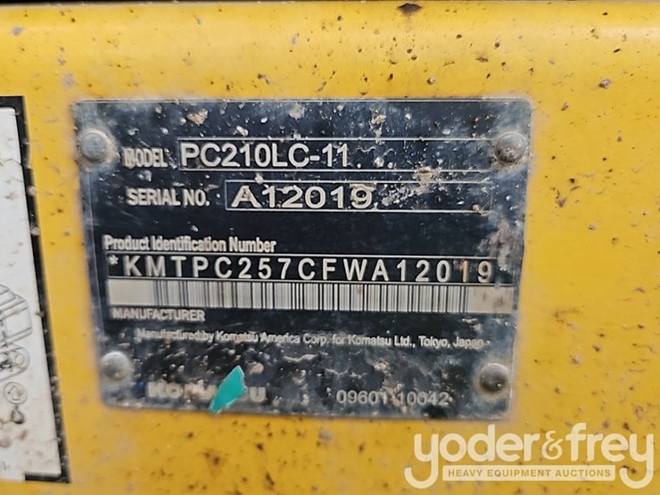 2016-komatsu-pc210-lc-11-image-39