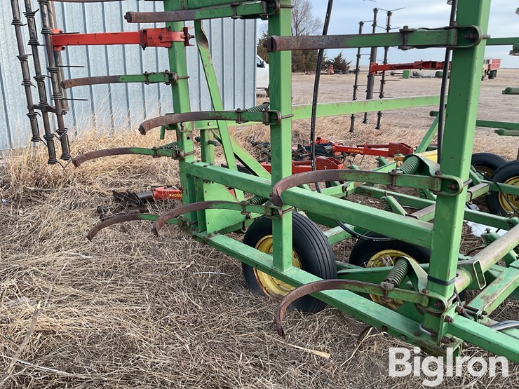 john-deere-1000-image-18