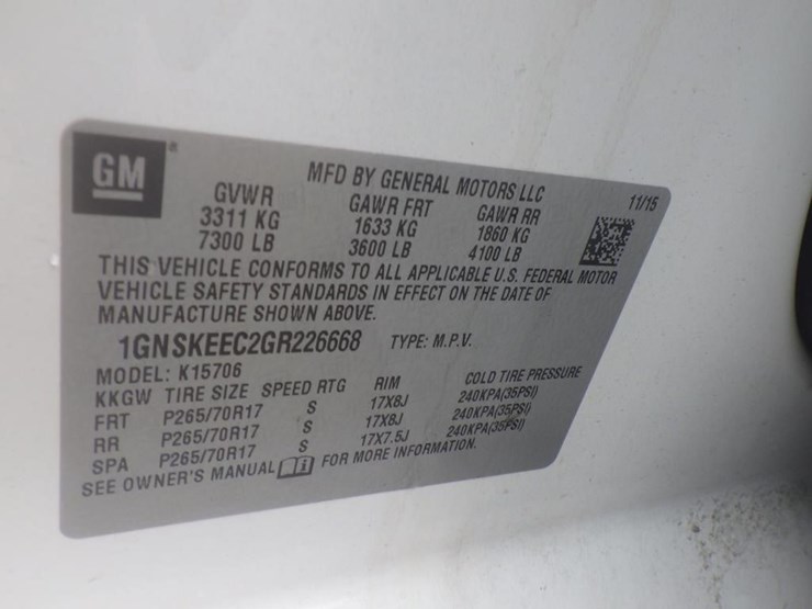 2016-chevrolet-tahoe-image-15