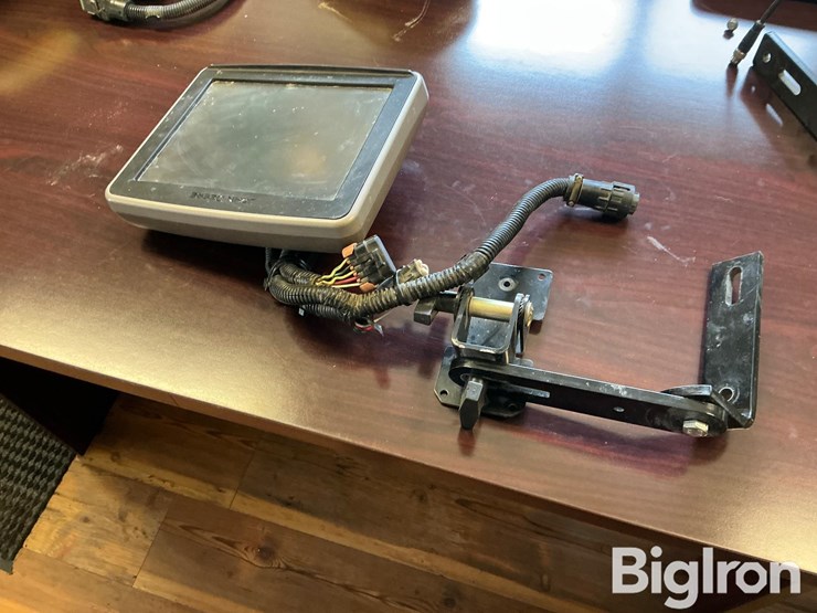 2012-john-deere-2630-image-6