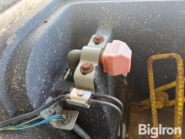 petersen-waterers-super-pete-series-#34e-cattle-waterer-image-11