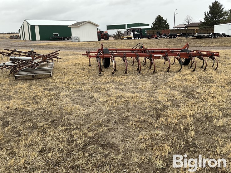 international-4500-image-6