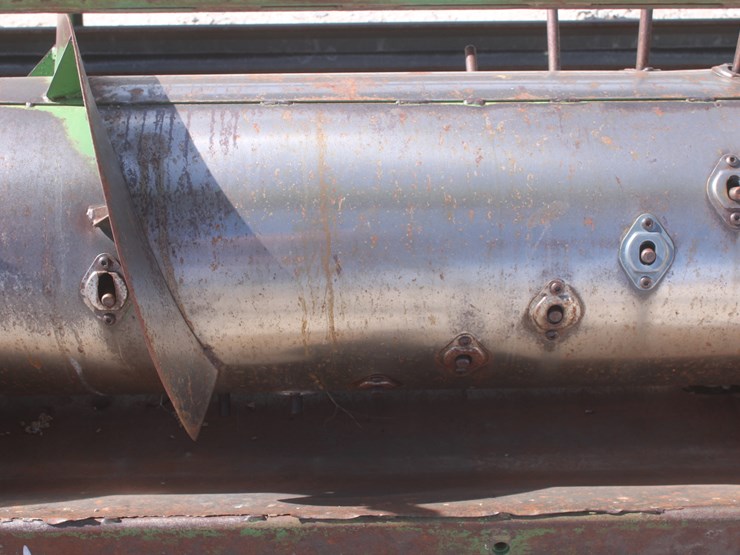 john-deere-224-image-15