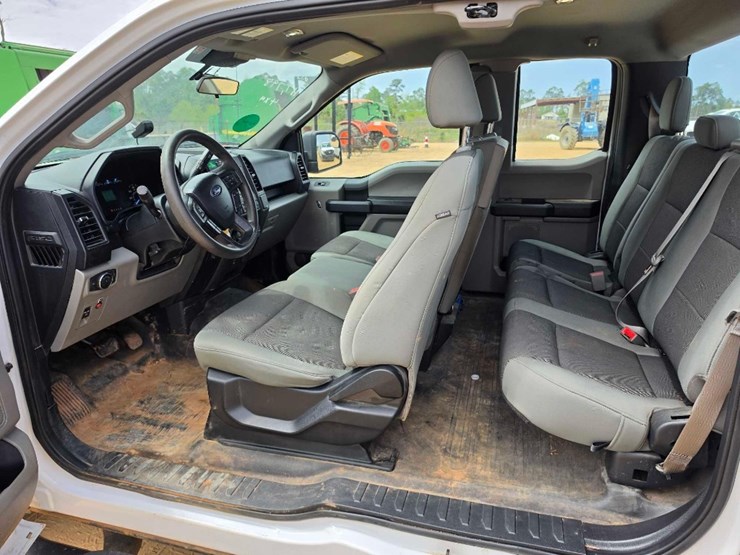 2019-ford-f150-xl-image-9