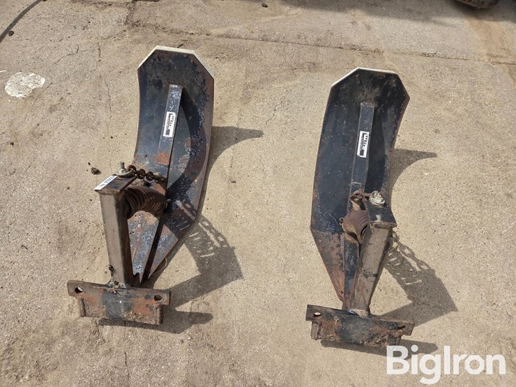 may-wes-stalk-stompers-image-8