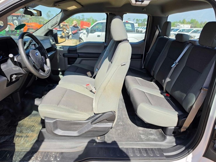 2019-ford-f150-xl-image-10