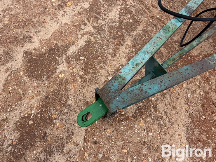 john-deere-100-image-9