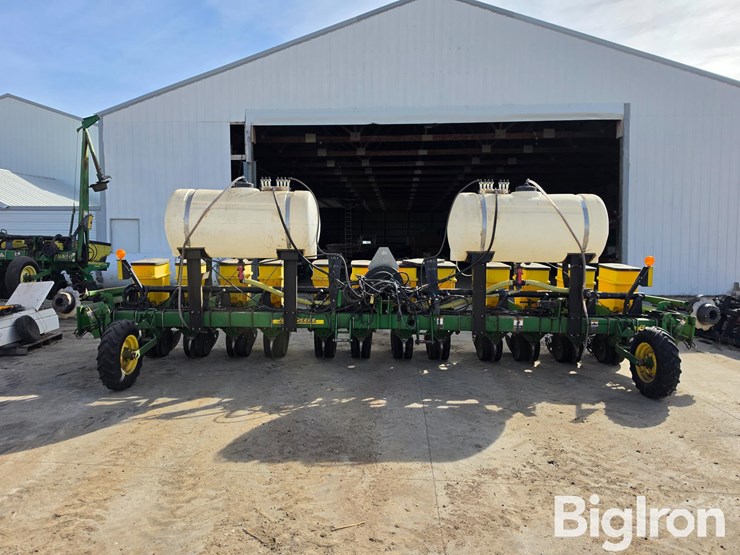 john-deere-1730-image-2