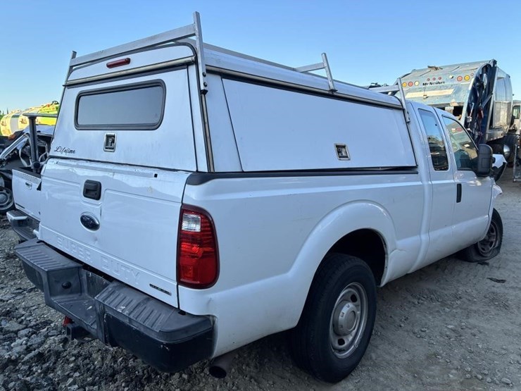 2015-ford-f250-image-3