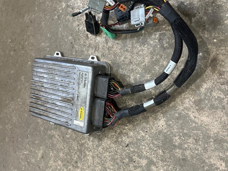 trimble-nav-controller-2-ag-gps-image-7