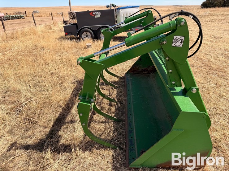 john-deere-8-image-7