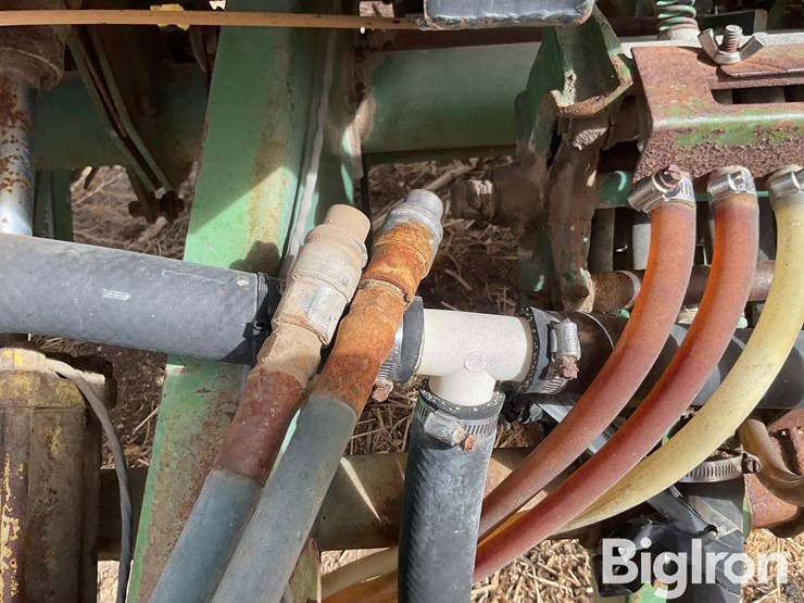 john-deere-7000-image-12