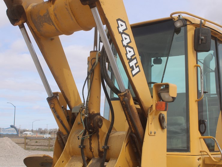 1998-john-deere-444h-image-84
