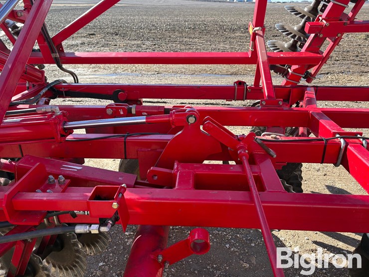 2012-sunflower-6630-32-image-18