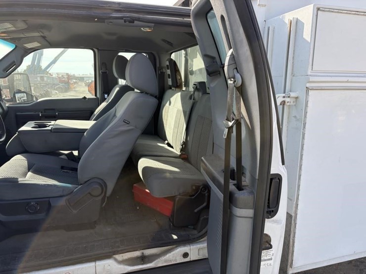 2016-ford-f550-sd-image-11