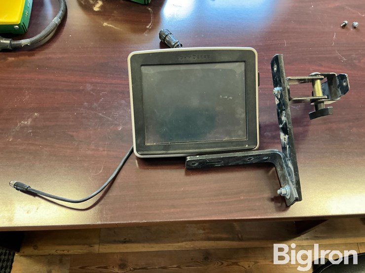 2014-john-deere-2630-image-2