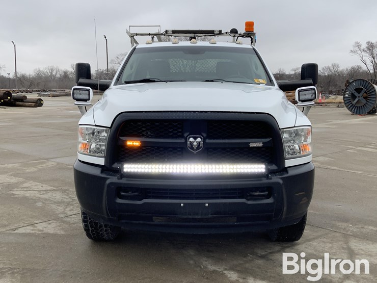 2015-ram-3500-slt-image-2