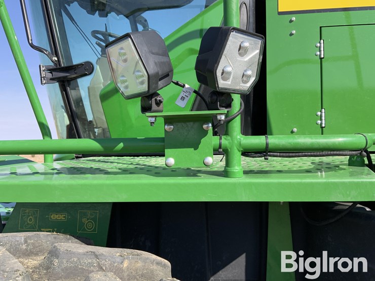 2023-john-deere-w235r-image-19