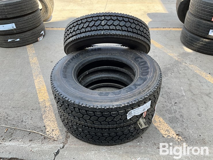 recapped-295/75r22.5-tires-image-6