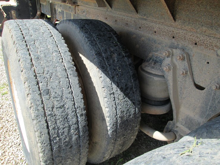 1997-kenworth-t800-image-6